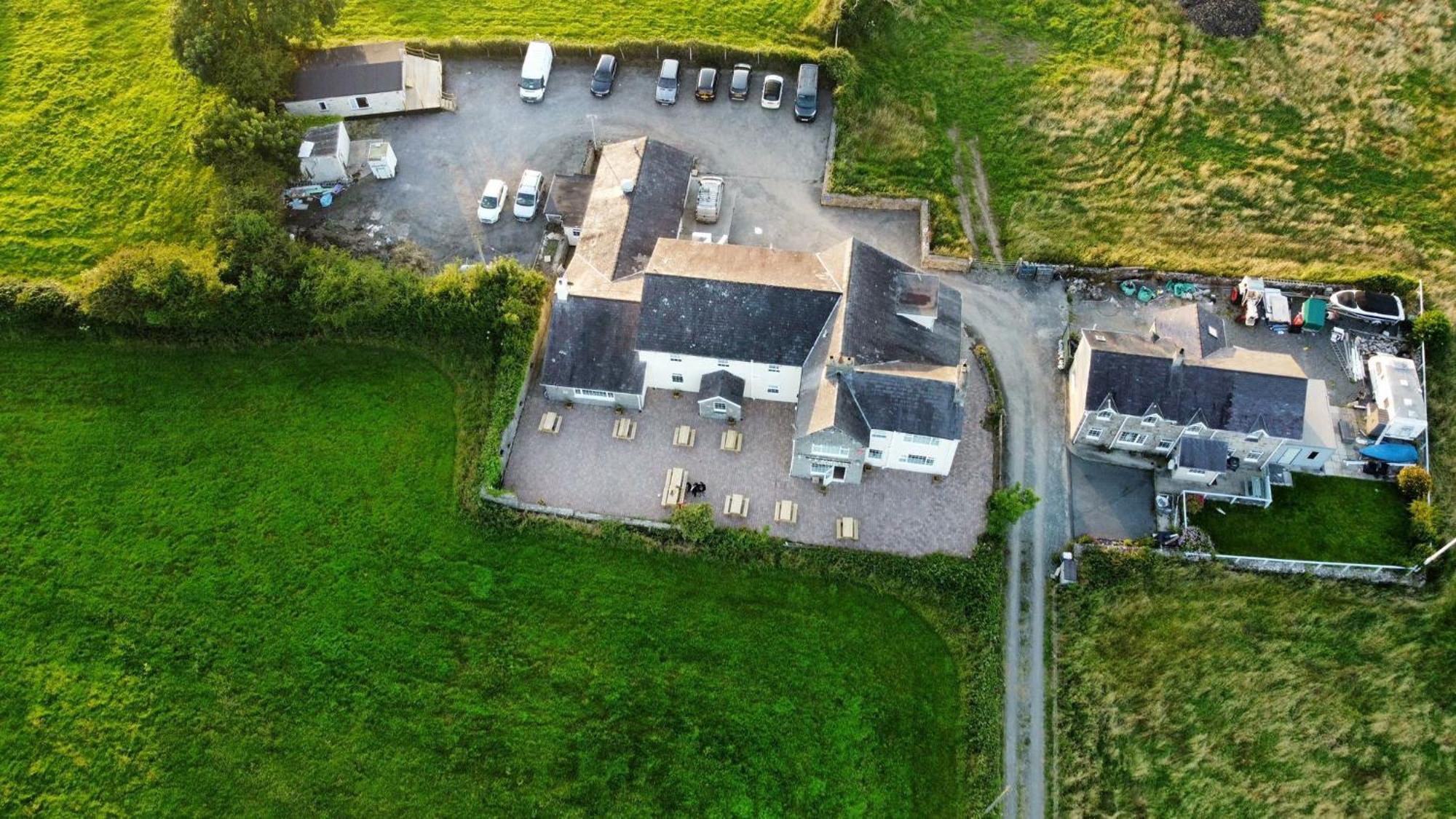 Ty Dderw Country Inn Моелфре Стая снимка