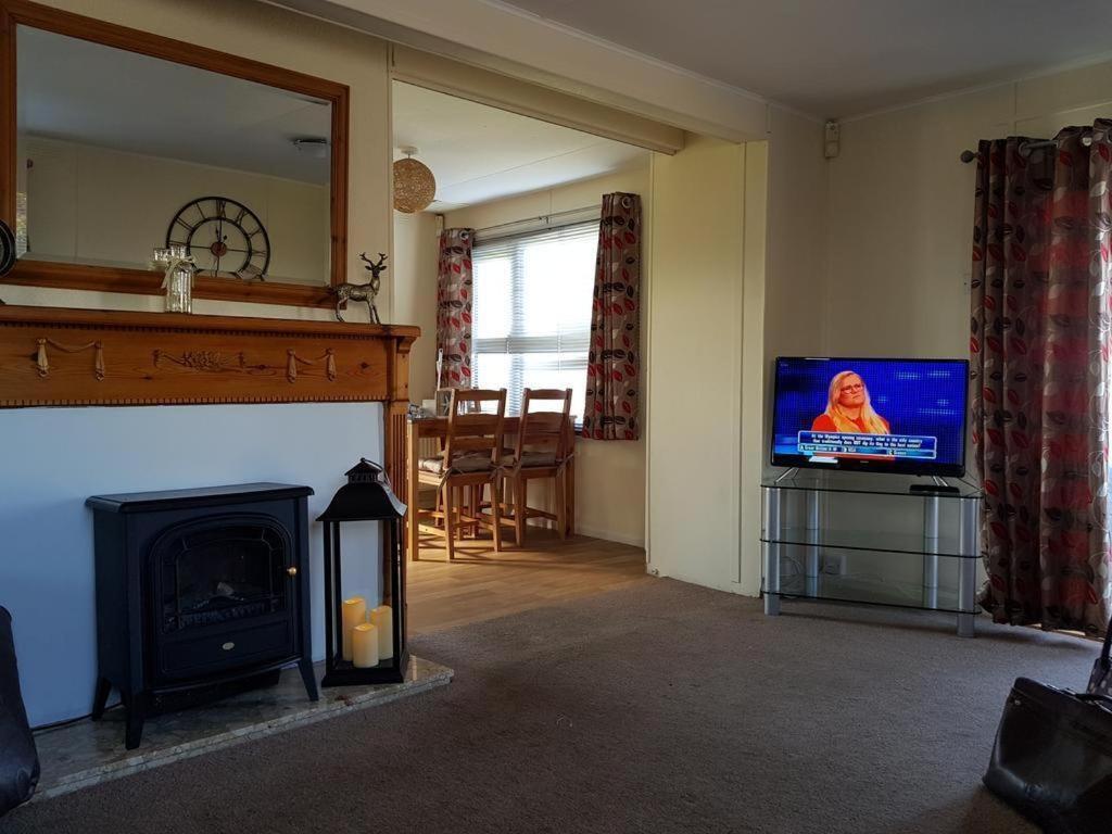 Ty Dderw Country Inn Моелфре Стая снимка