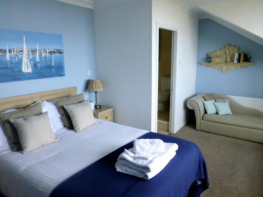 Ty Dderw Country Inn Моелфре Екстериор снимка